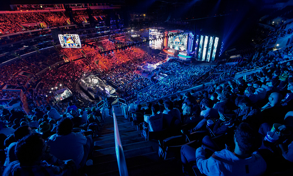 FUT Esports 在 VCT 2025： EMEA Stage 1 中处理了 Gentle Mates ，而 Team Heretics 对 GIANTX 毫无困难