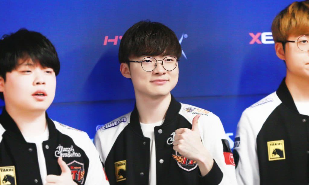 ClearLove 职业统计回顾：593场比赛，70.7% 胜率，1833击杀